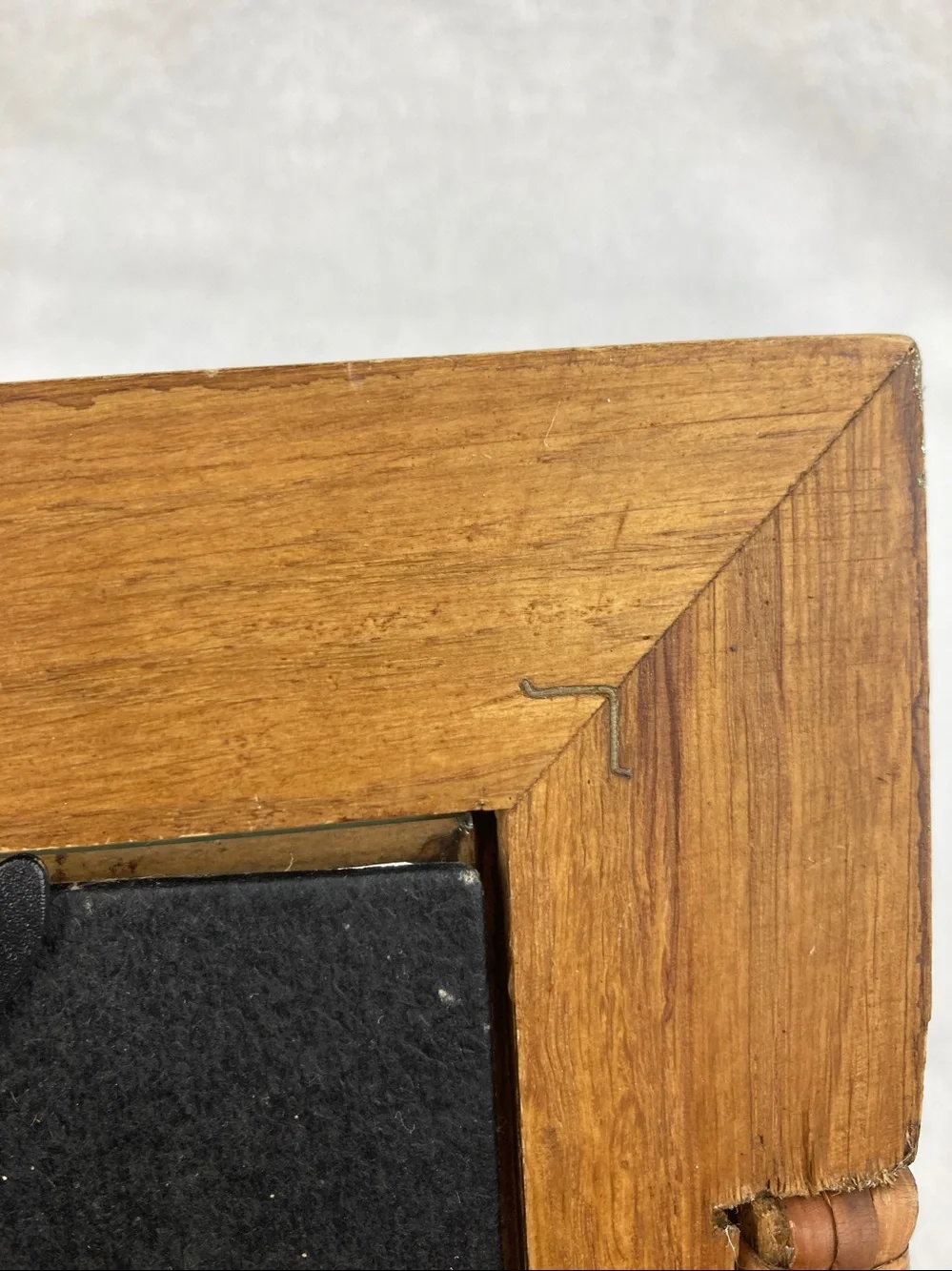 Vintage Farmhouse Rustic Wood & Raffia Picture Frame 8” x 6.5”, 3” x 5” photo
